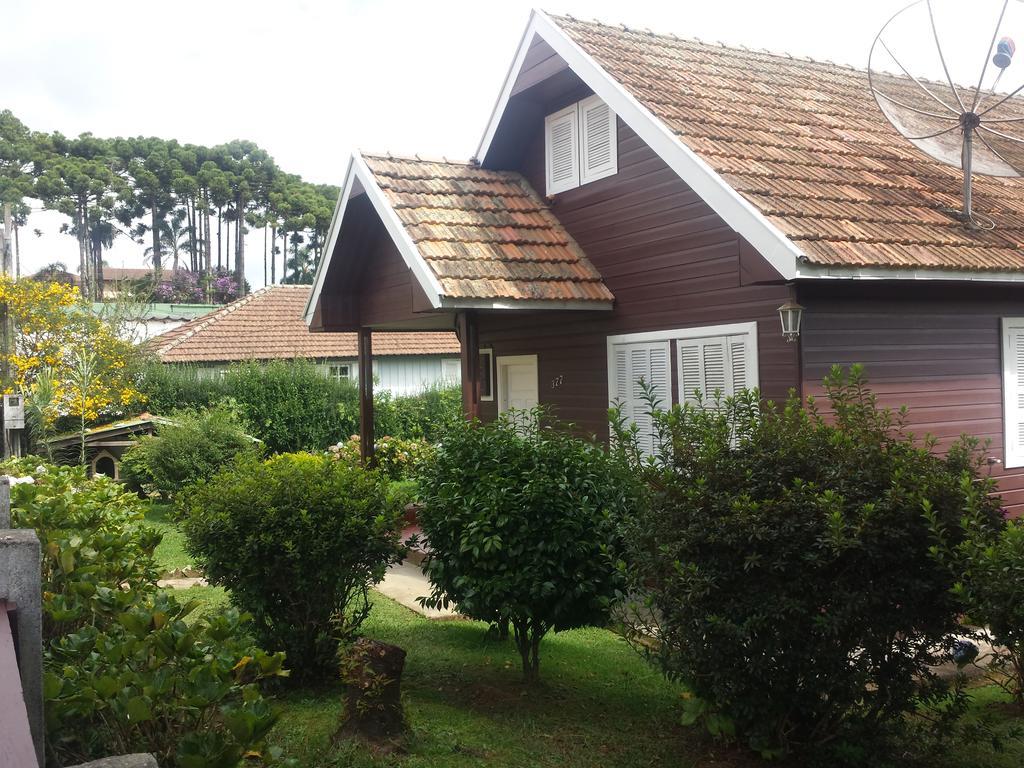 Chale de Madeira - Lareira e Fogueira Campos do Jordão Exterior foto